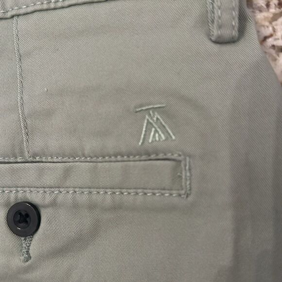 Men’s green TOP MAN shorts, like new - Picture 4 of 4